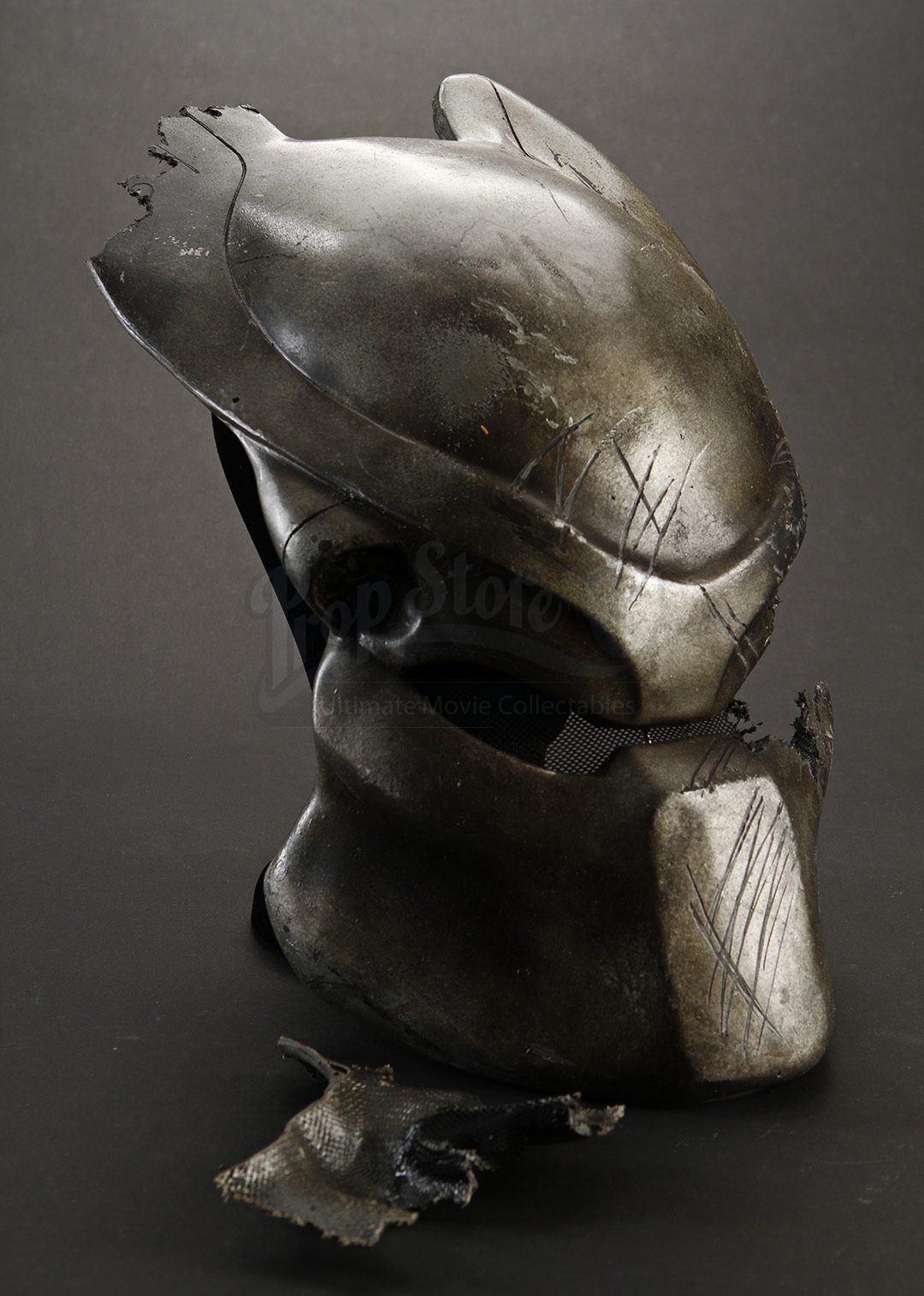 predators-classic-predator-helmet-206650.jpg
