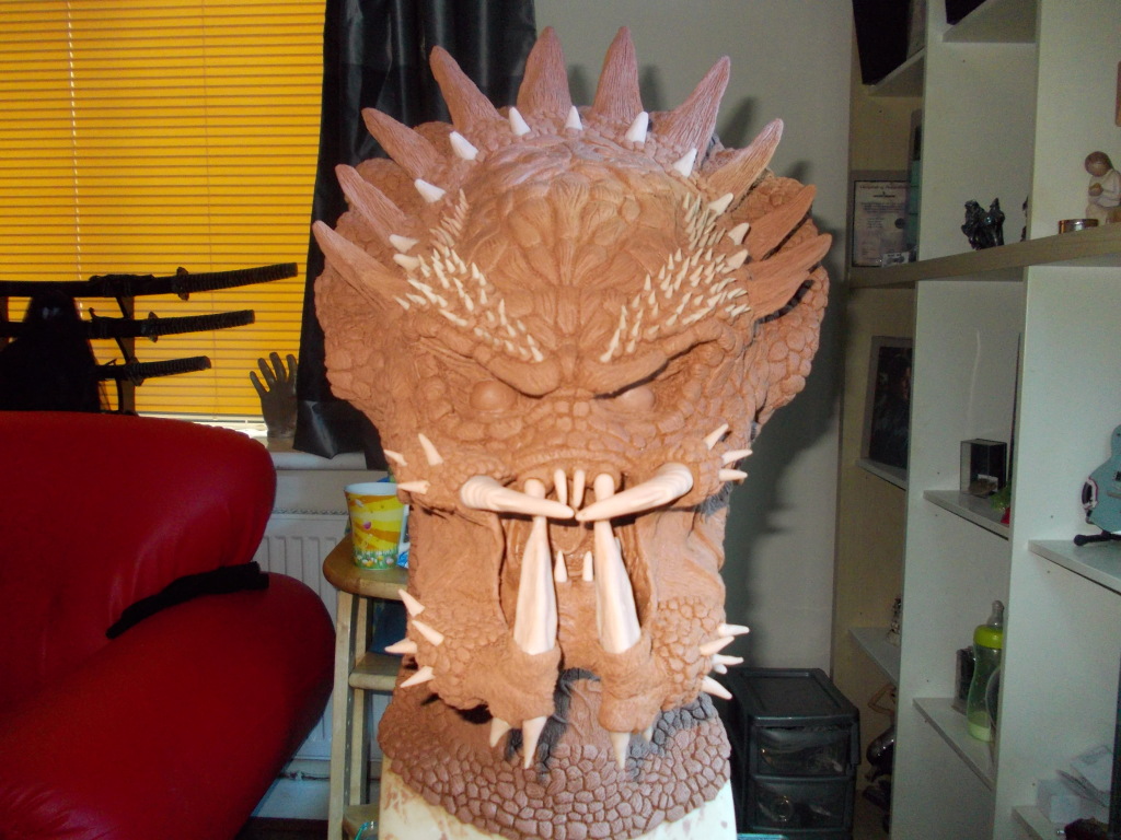 predatorsculpt001_zps23e0a3a1.jpg