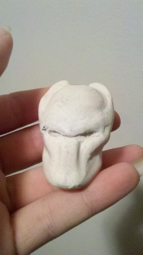 predheadkeychainsculpt4.jpg