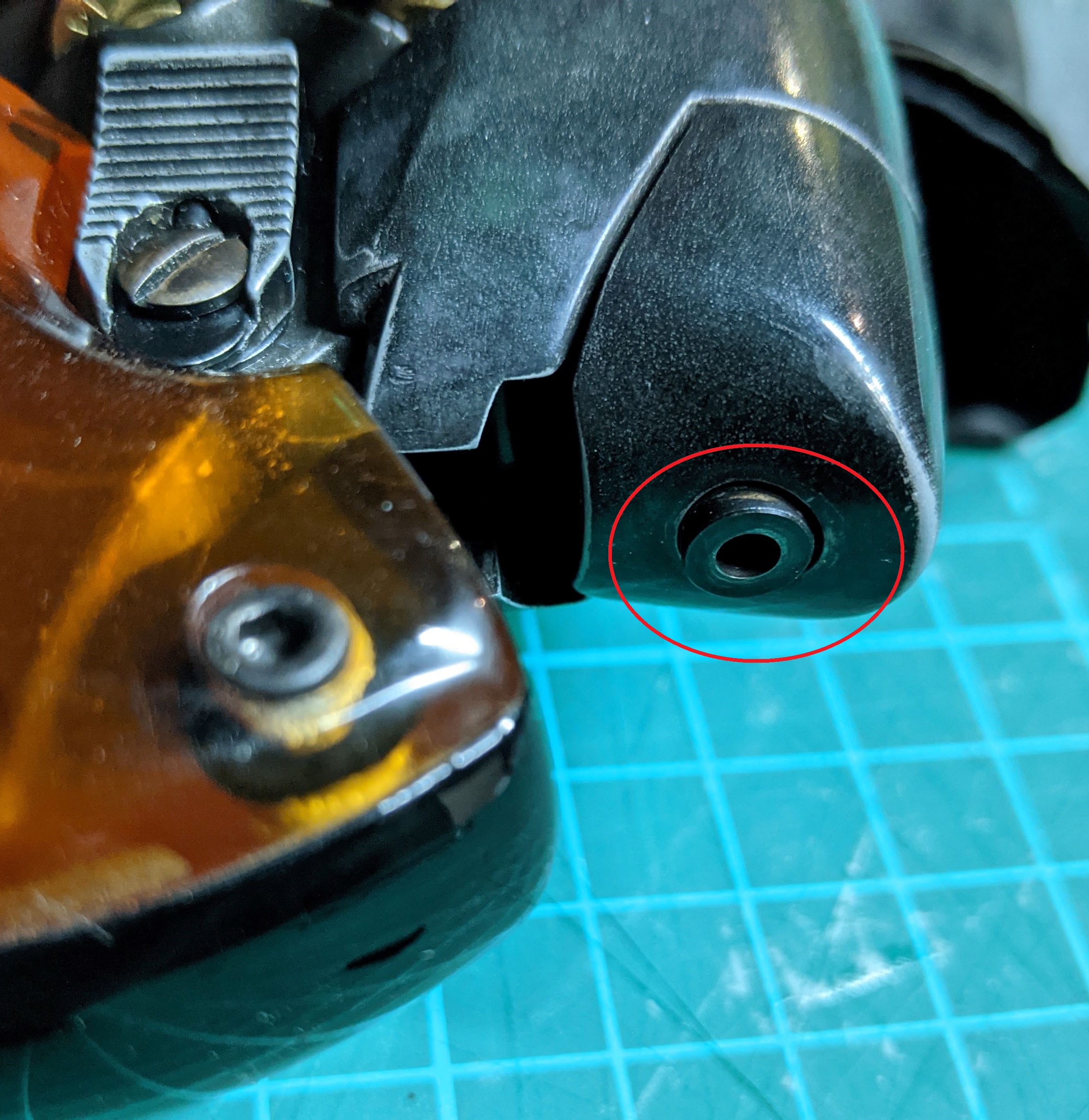 Tomenosuke Blade Runner Blaster - Loose Bolt Assembly fix - Akwalek RPF.jpg