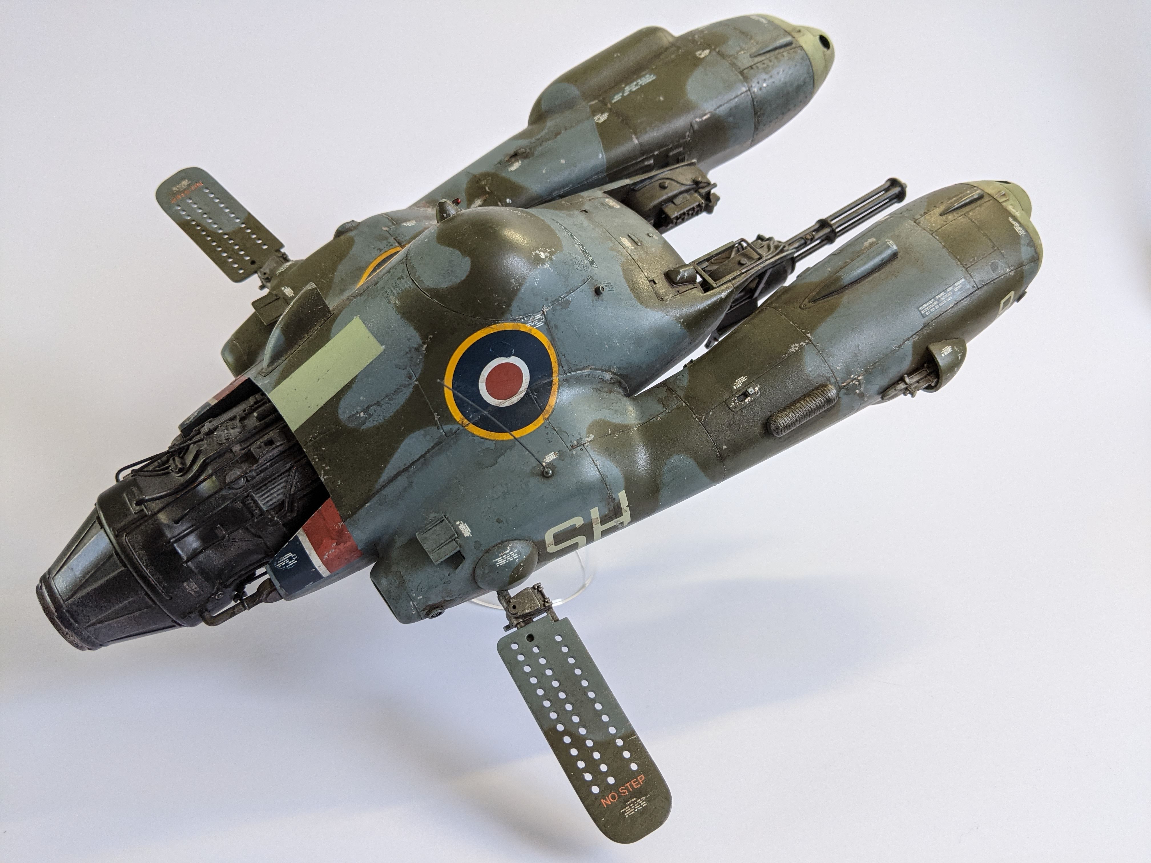 Ma.k Maschinen Krieger Hasegawa 1/20 Falke Pkf.85 Antigravity Armoured Raider build RAF Scheme - Akwalek RPF