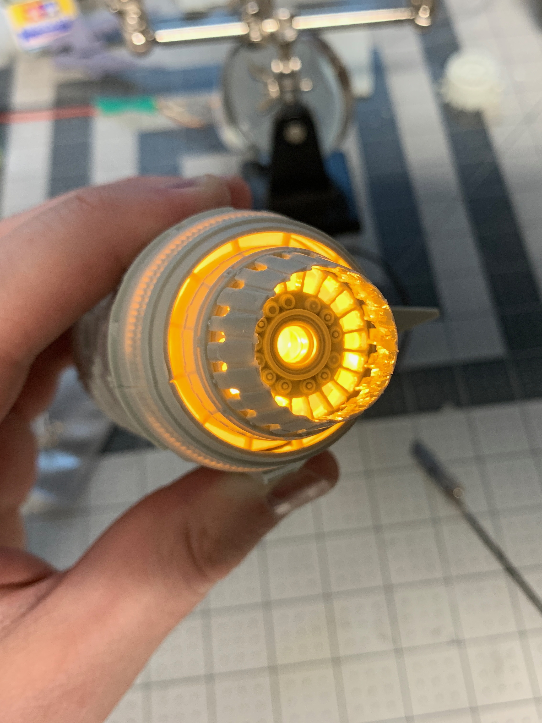 Razor Crest engine lighting.jpg