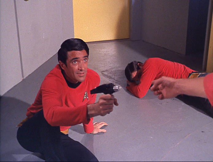 Red Shirt points GJ at Charlie.png