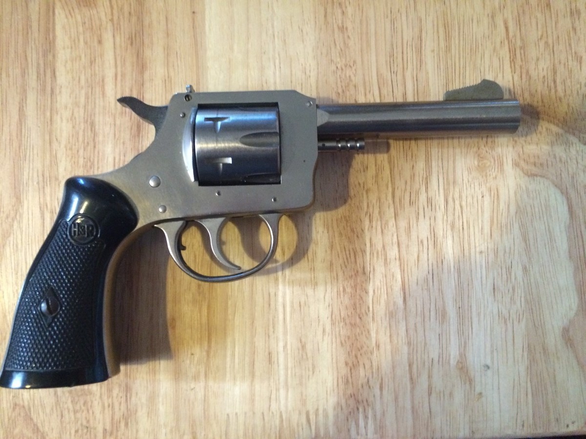 revolver (3).jpg