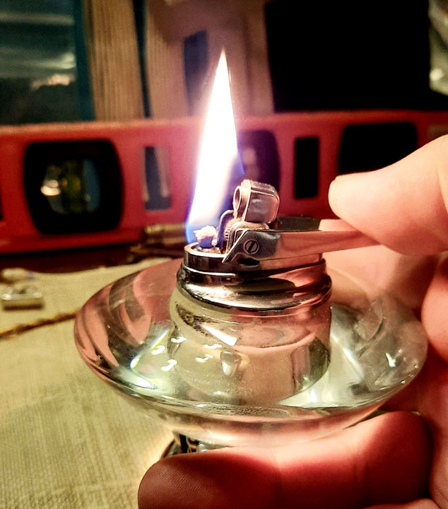 Ronson Nordic Glass 04 Lit.jpg