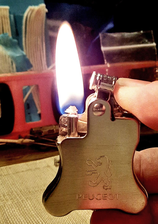 Ronson Peugeot 02 Lit.jpg