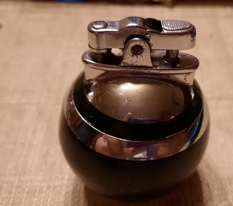 Ronson Rondelight 02.jpg