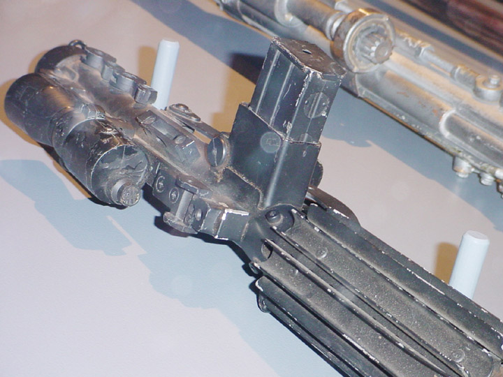 ROTJ-Stormtrooper-blaster-screen-used-14.jpeg