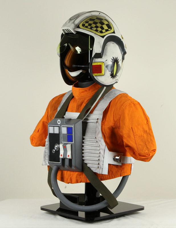 RS-Prop-Masters-X-Wing-Pilot-Bust-2.jpg