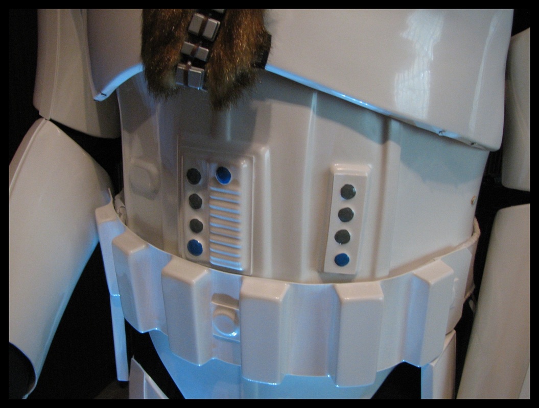 RS_Prop_Masters_Stormtrooper_armor_23.jpg