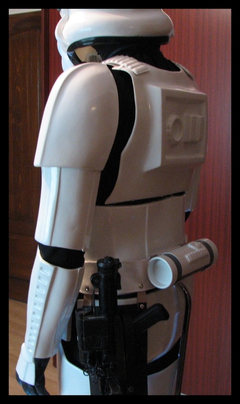 RS_Prop_Masters_Stormtrooper_armor_27.jpg