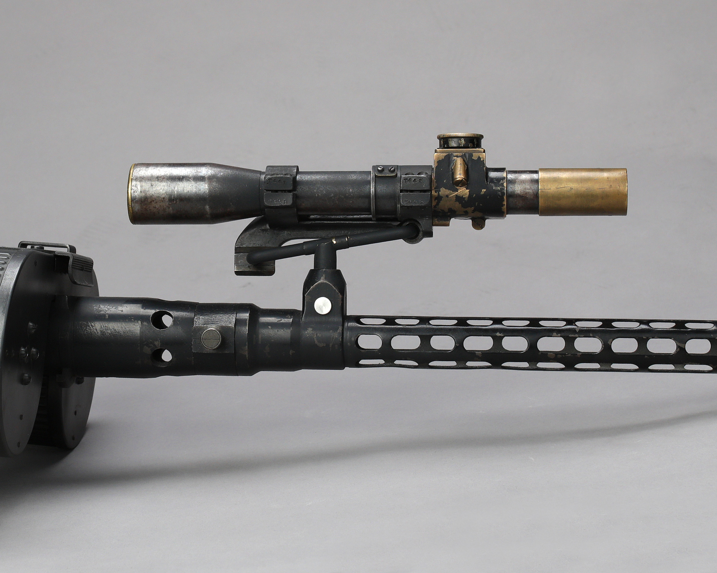 RT-97C Heavy Blaster Rifle - Scope.jpg