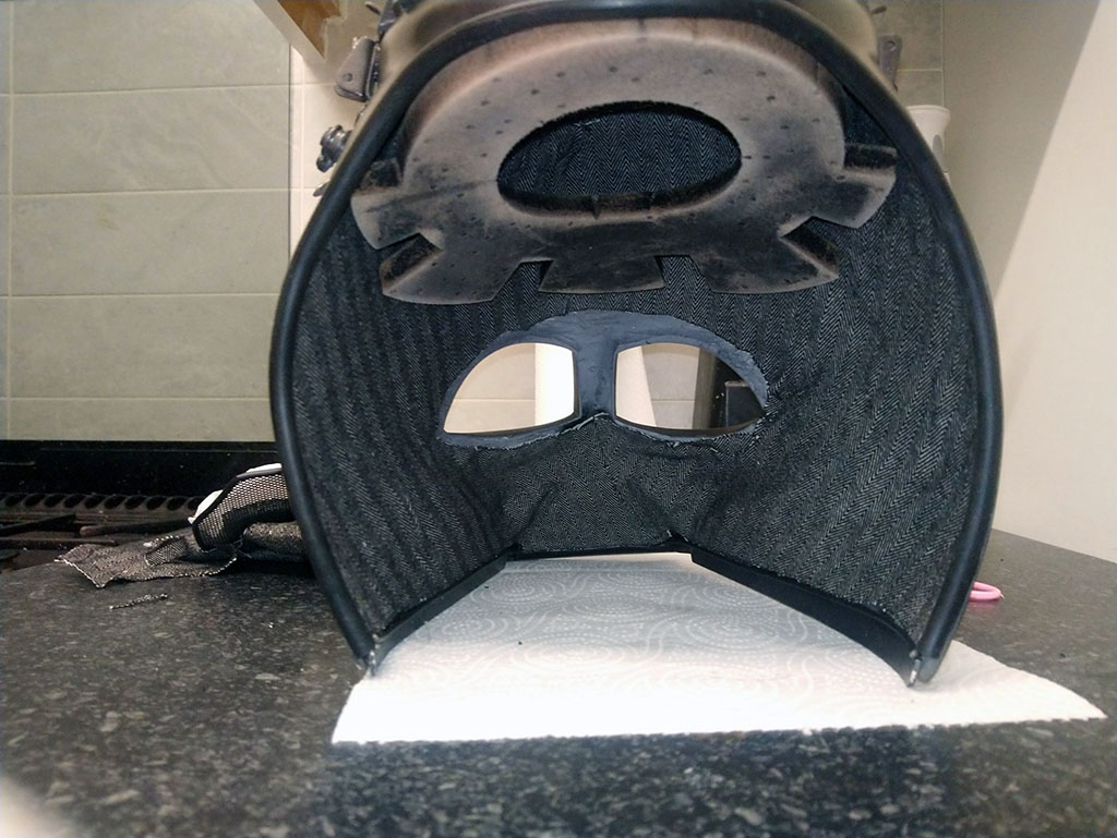 rubber trim2.jpg