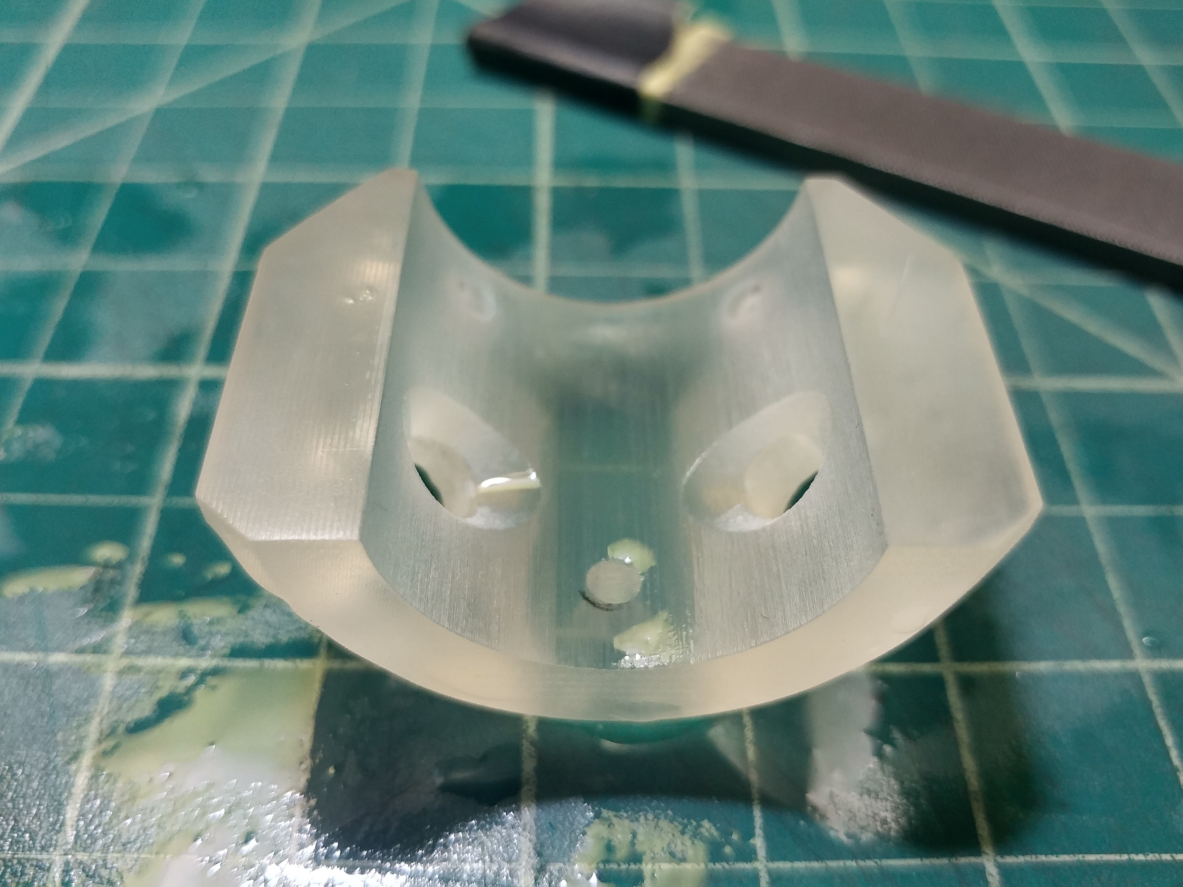Saddle_Wet-Sanding.jpg