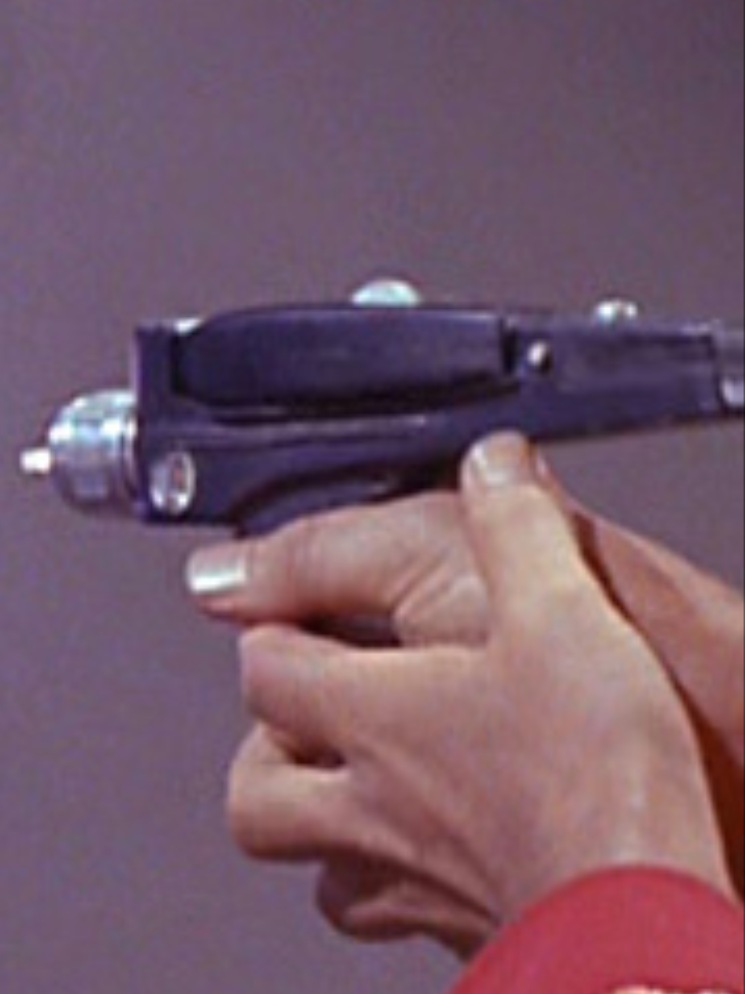 Scotty fires P2 at bulkhead in episode 7.png