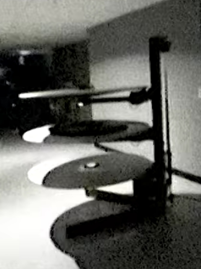 Screenshot_20230710_143504_YouTube.jpg