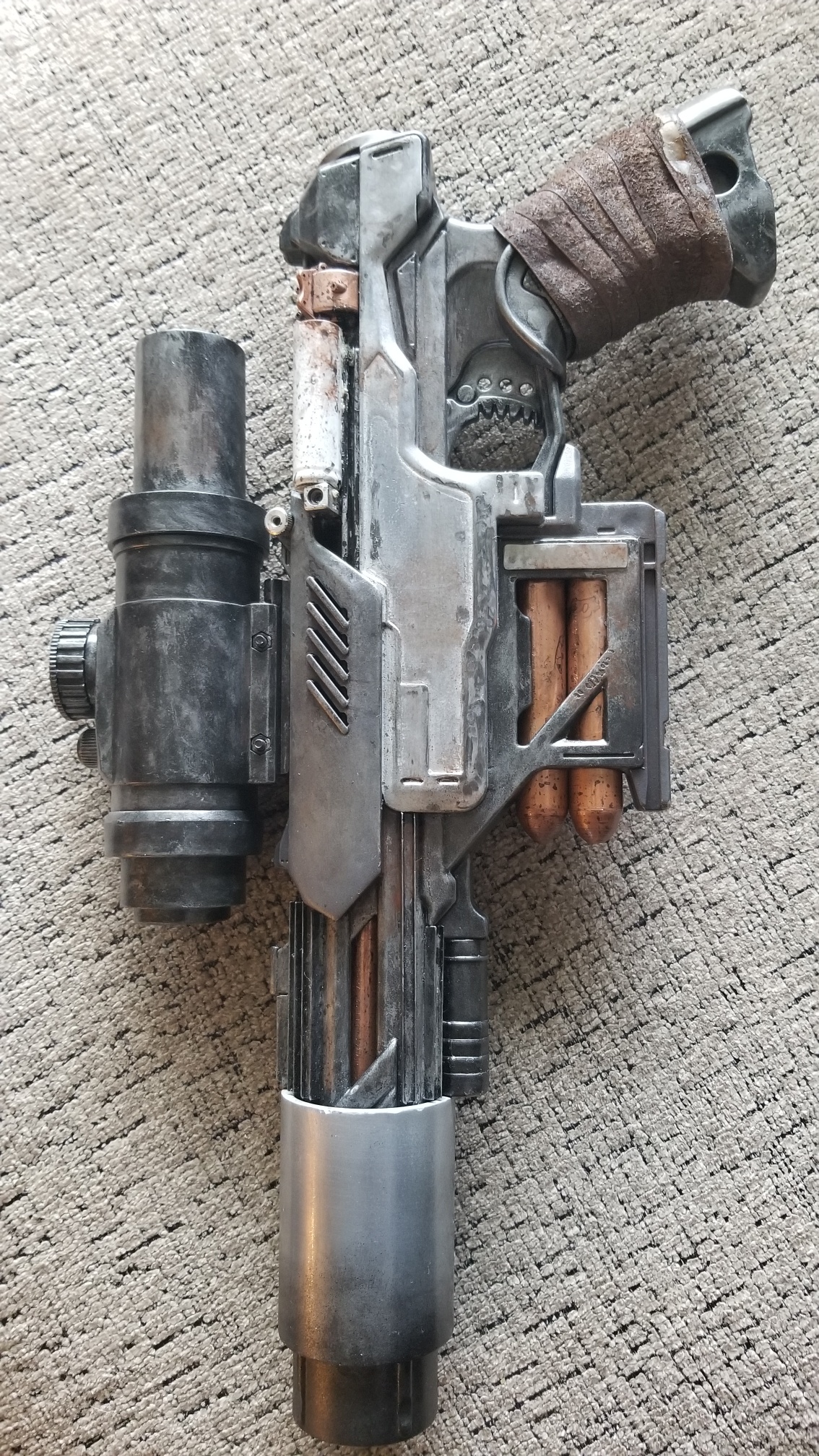 galaxy edge bounty hunter blaster