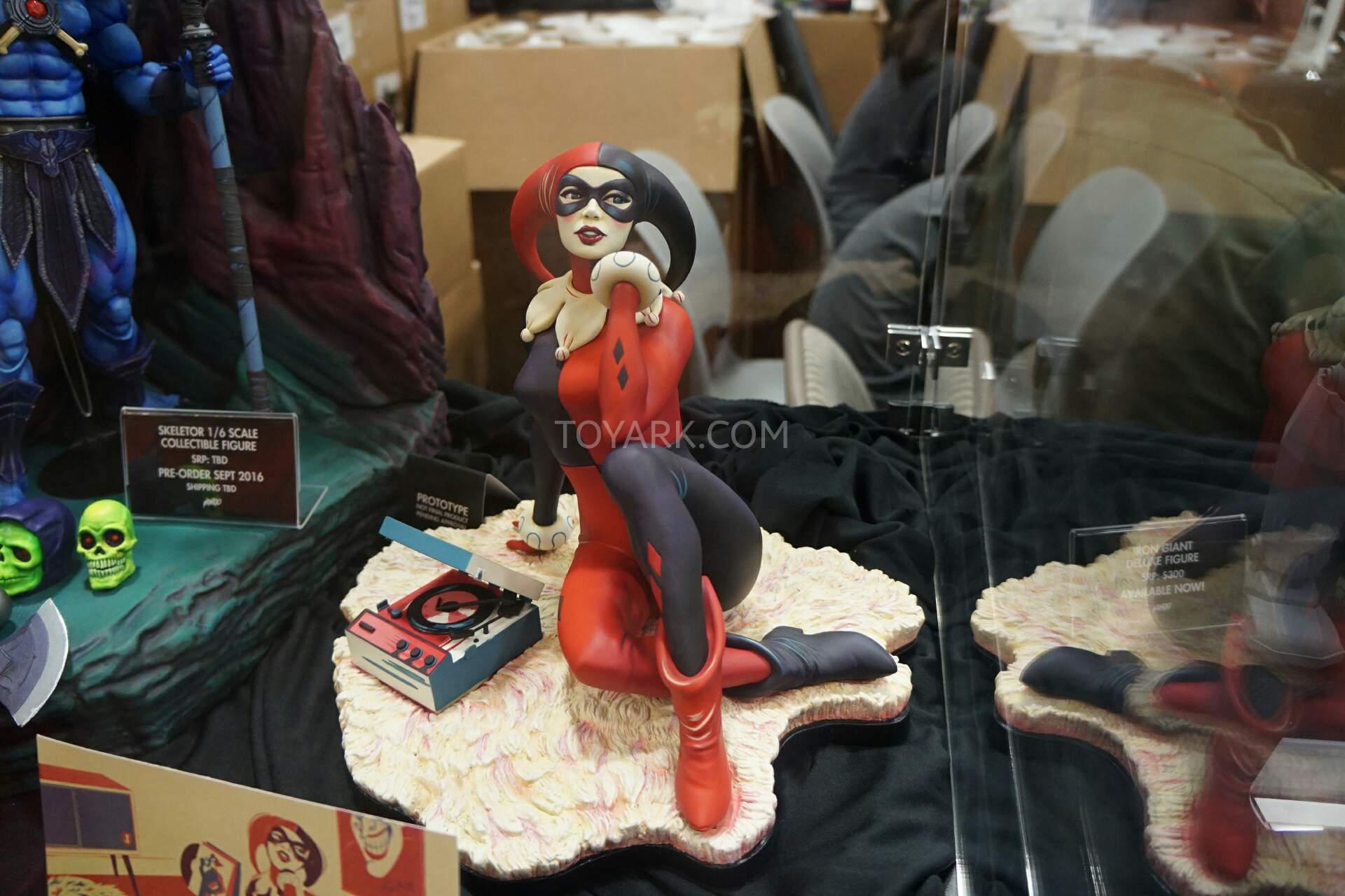 SDCC-2016-Mondo-Display-036.jpg