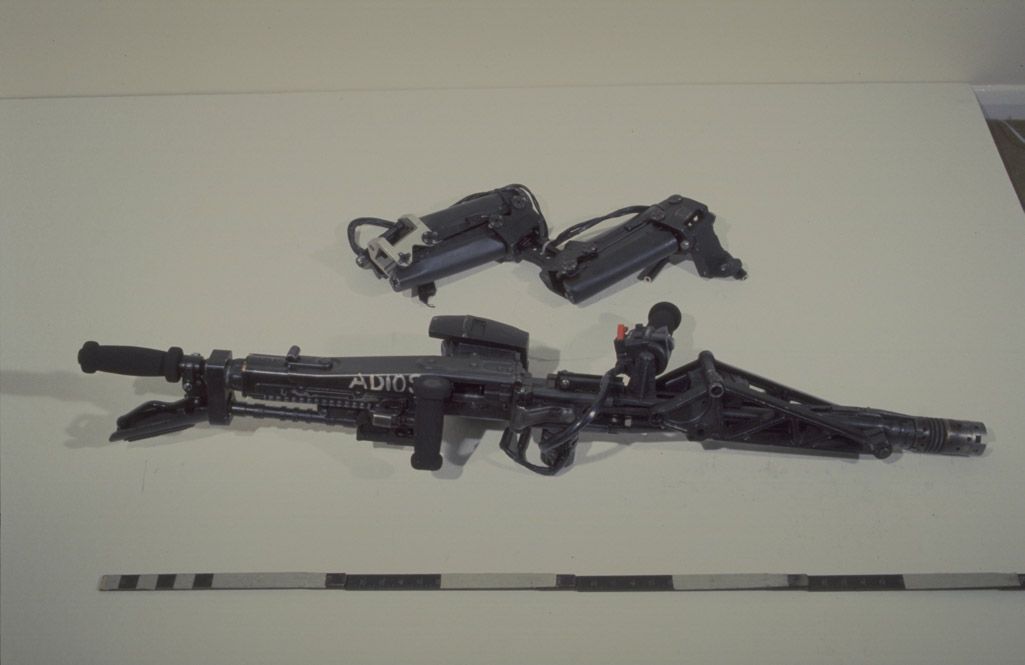 SmartgunReferenceA_zpsaa9e42fa.jpg