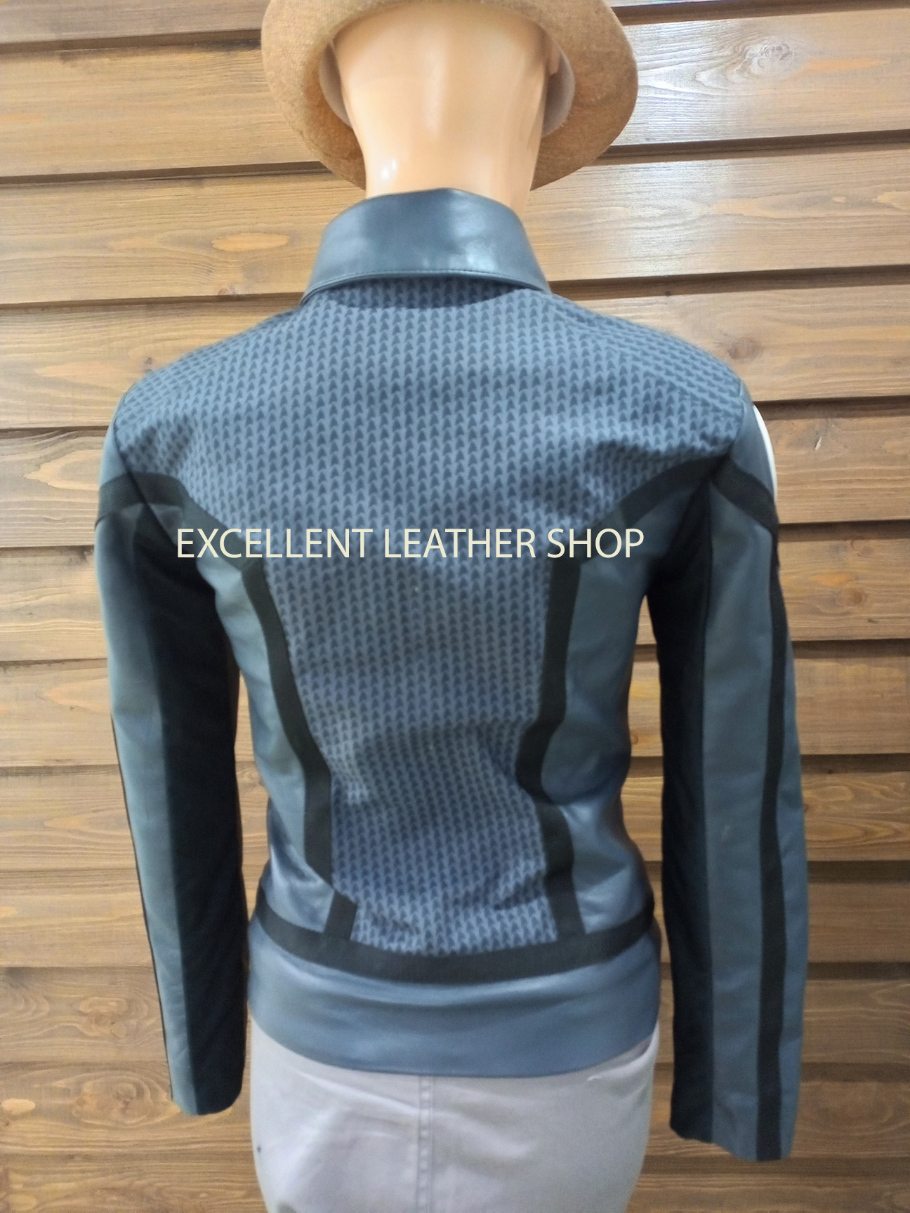 SNW Women Jacket ELS.jpg