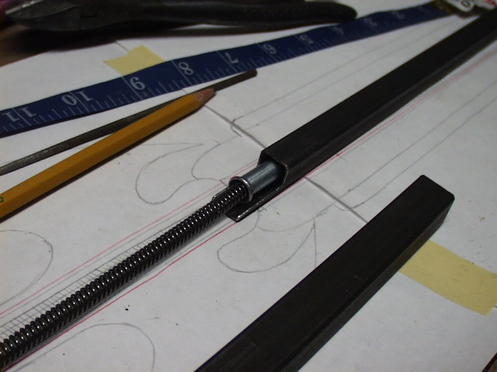 spear010406007.jpg