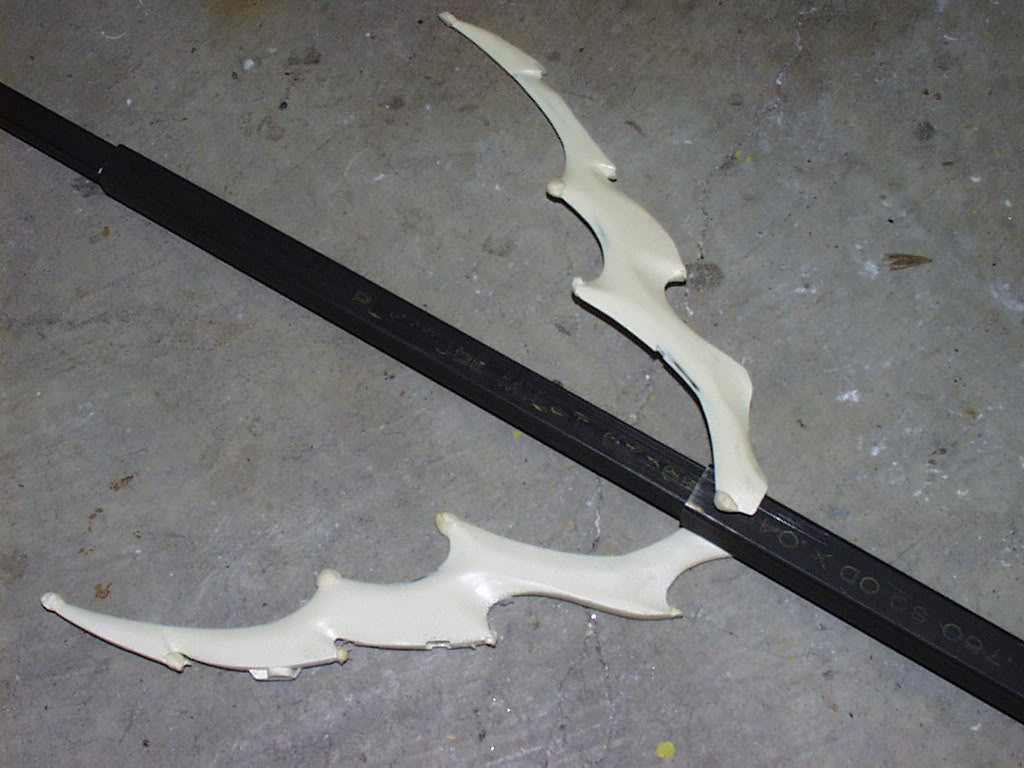 spear010406016.jpg