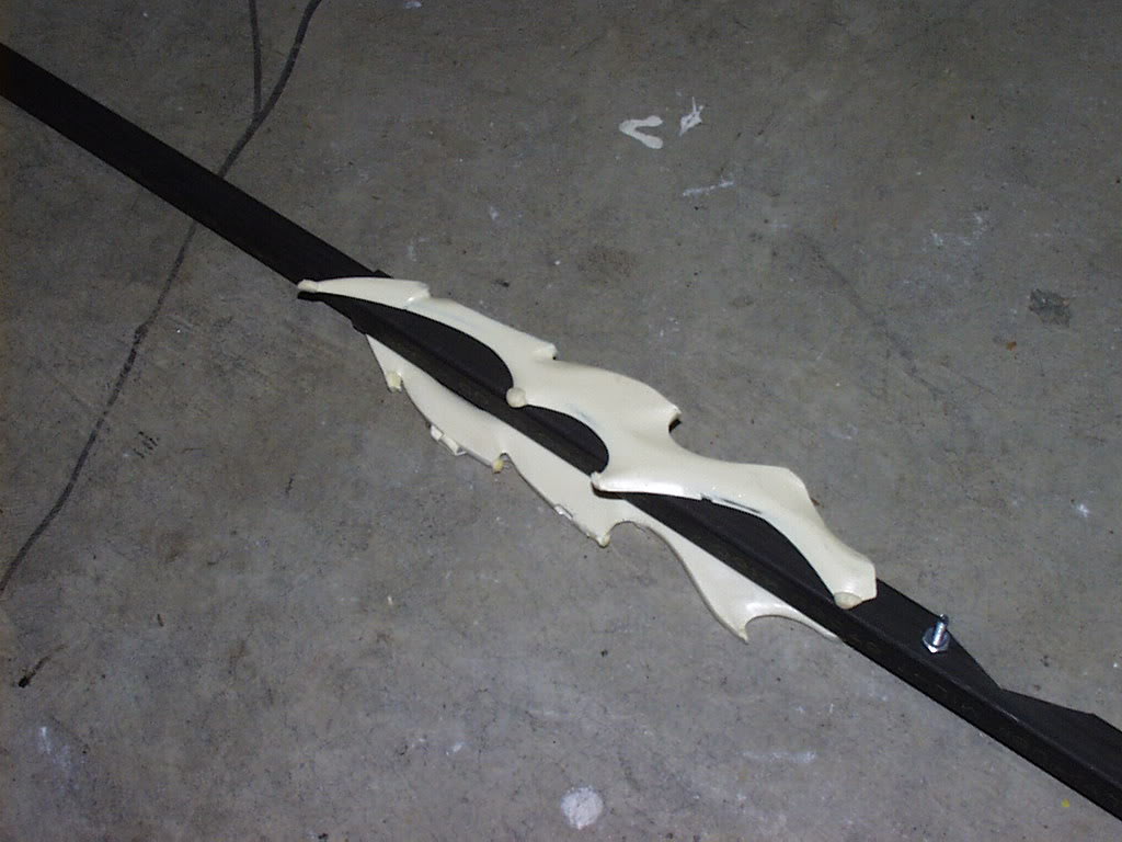 spear010406018.jpg
