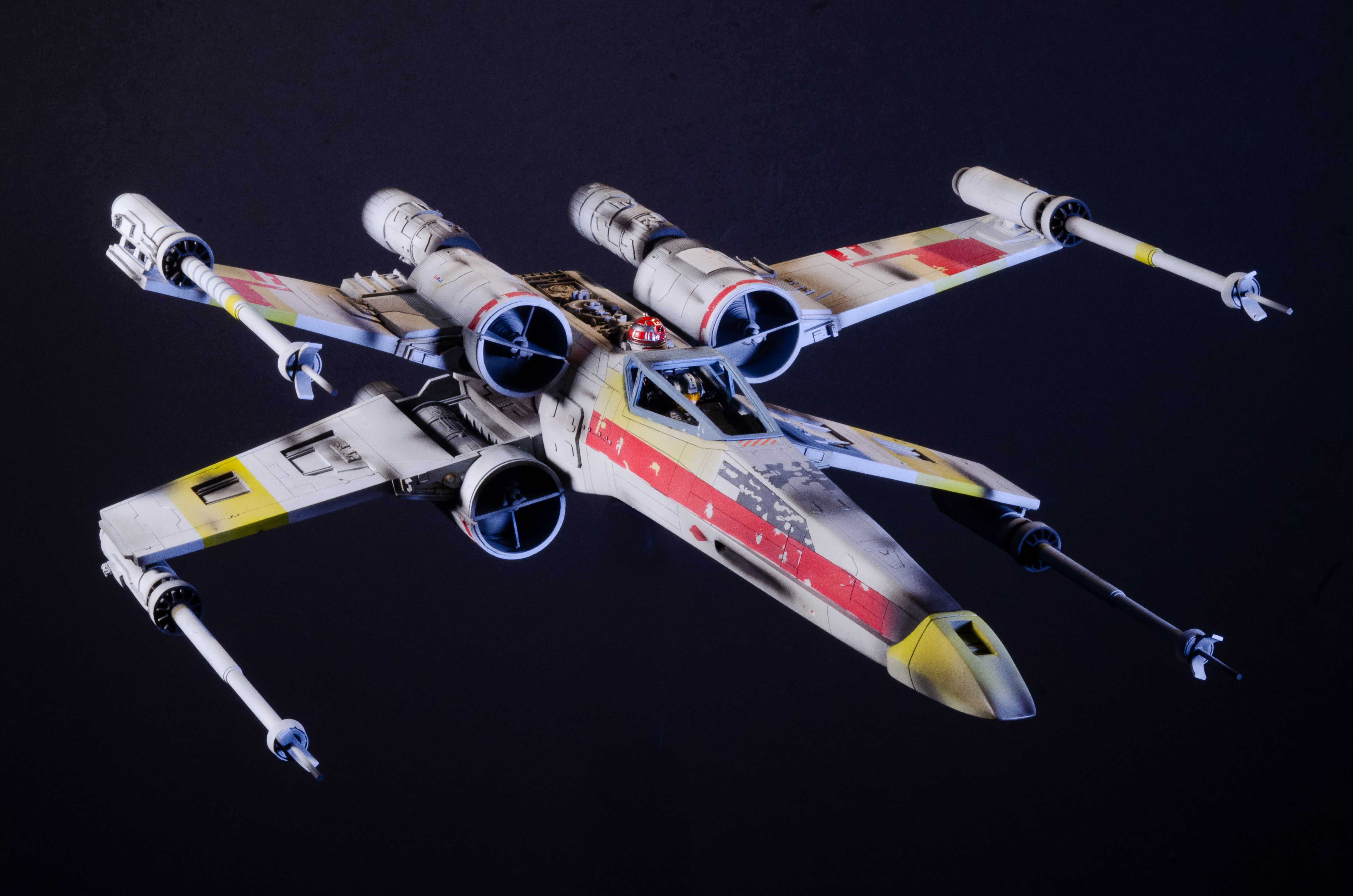 SS X_Wing_Red_2-6.jpg