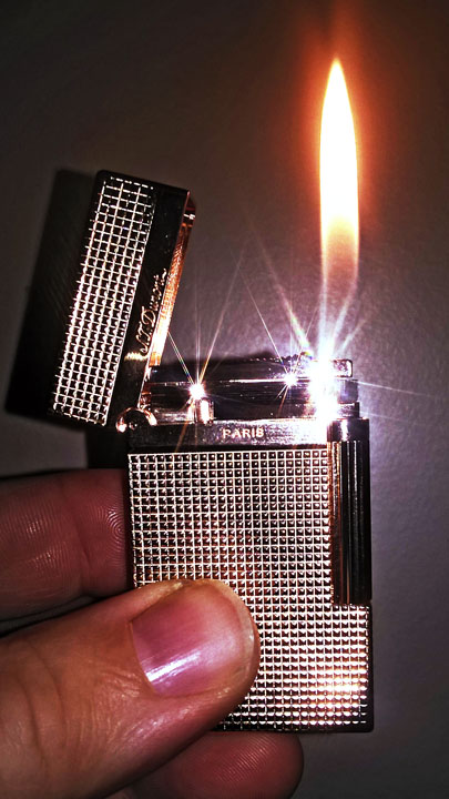 ST Dupont Anniversary Lighter Rose Gold Lit s.jpg