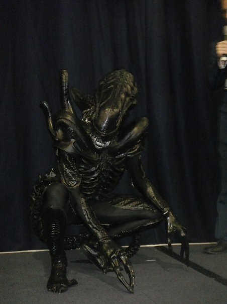 stage_alien.jpg