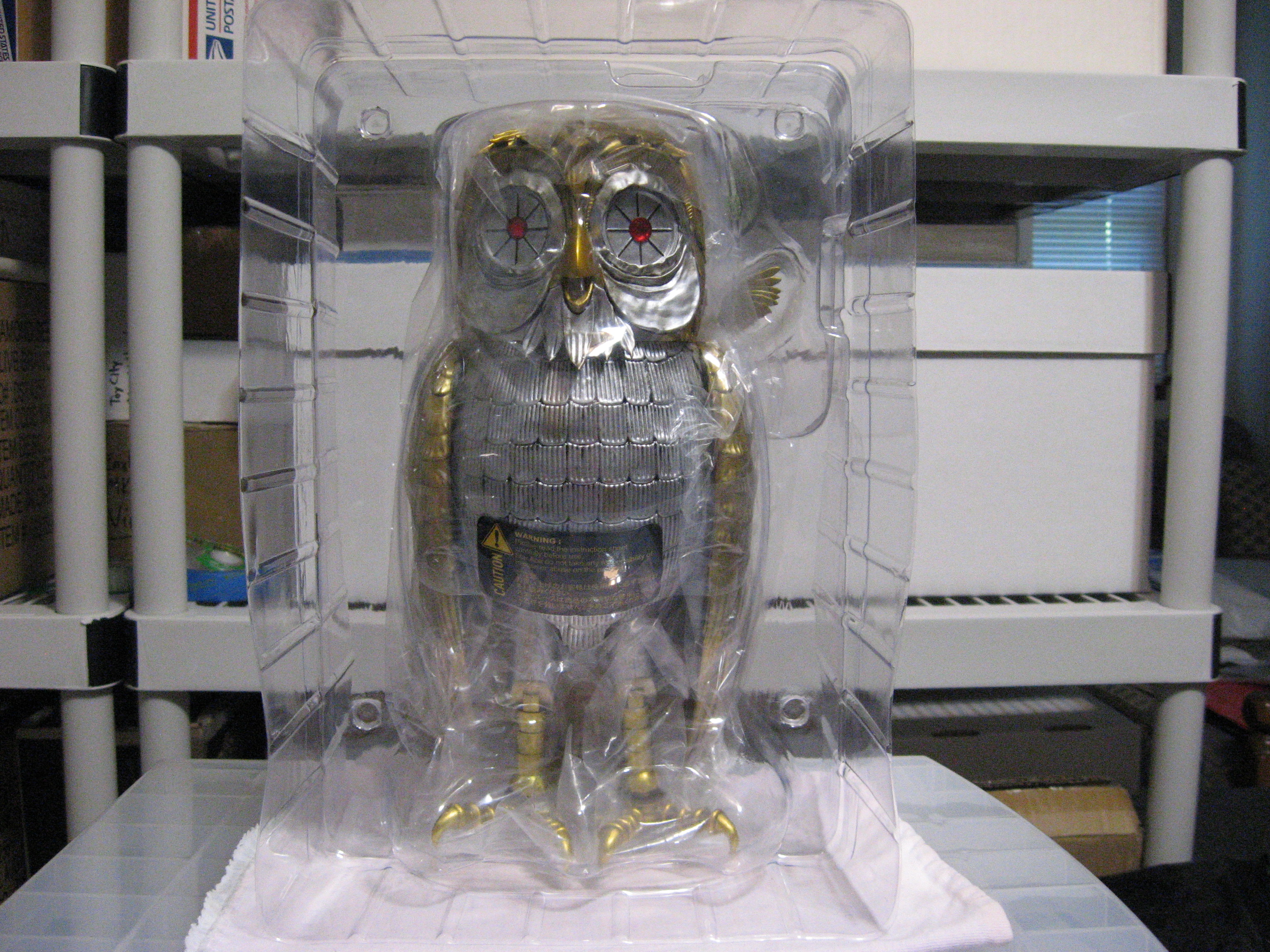 Clash of the Titans Bubo the Mechanical Owl replica movie prop