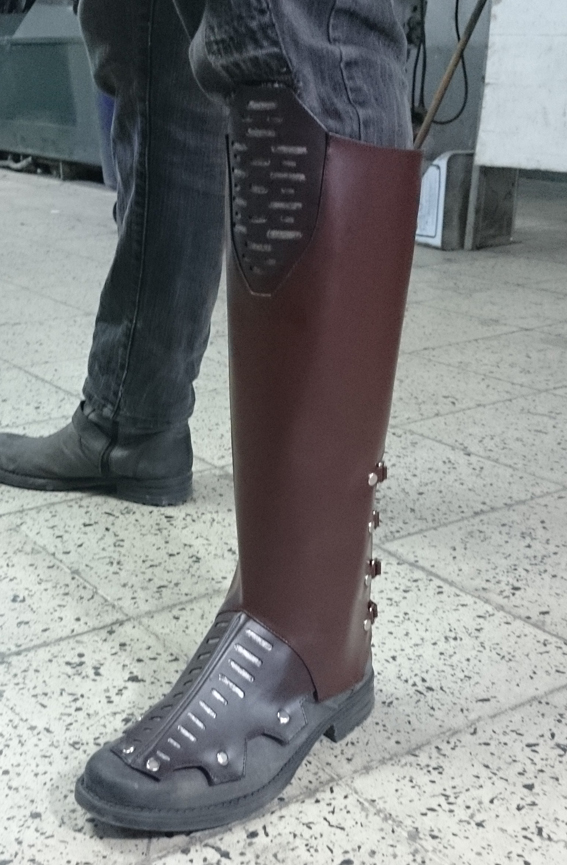 star-lord-leather-boot-spats-3-jpg-424407d1420938943.jpg