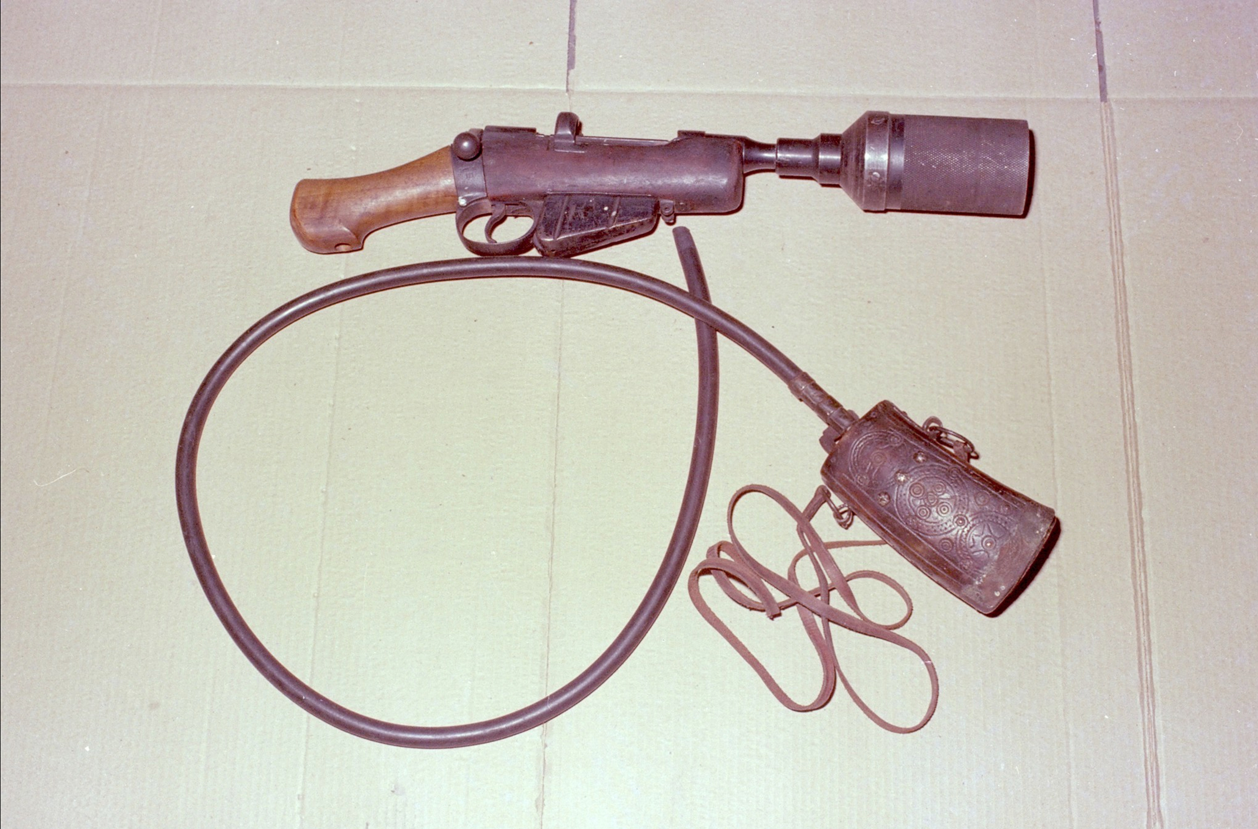 STAR WARS - JAWA ION BLASTER - 001.jpg