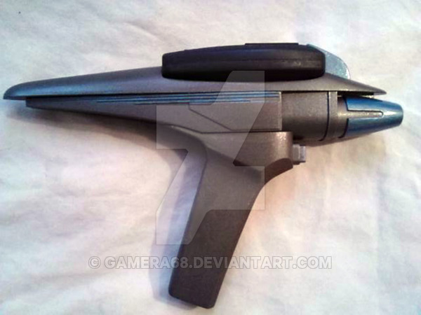 star_trek_iii_movie_phaser_repaint_by_gamera68_by_gamera68-d924osf.jpg