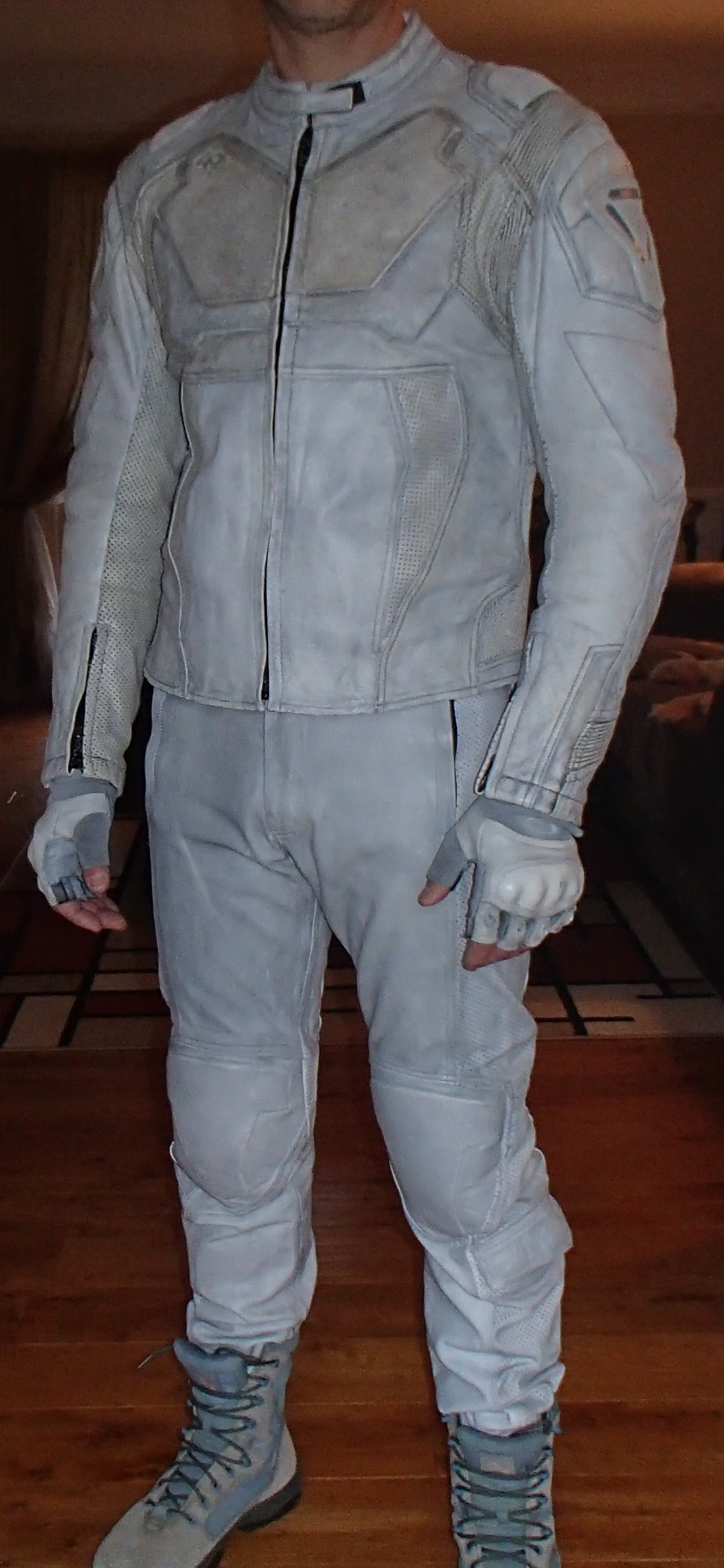 suit front side.JPG