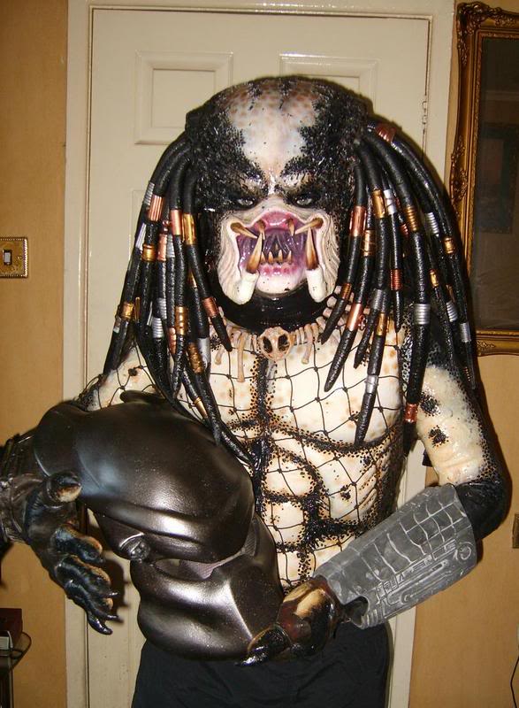 suitpred031.jpg