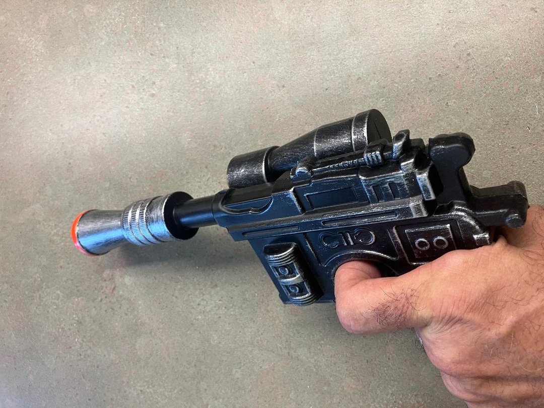 SW-ESB_Solo DL-44 Blaster-Rep (11).jpg