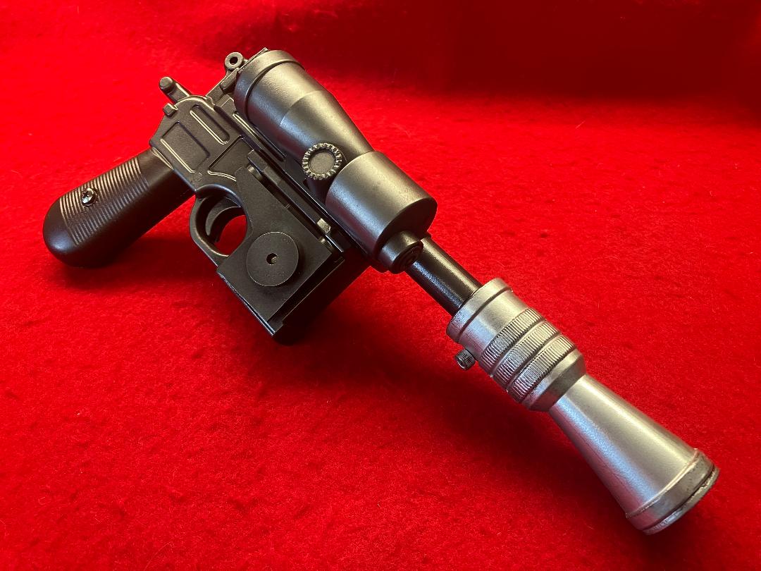 SW-ESB_Solo DL-44 Blaster-Rep (35).jpg