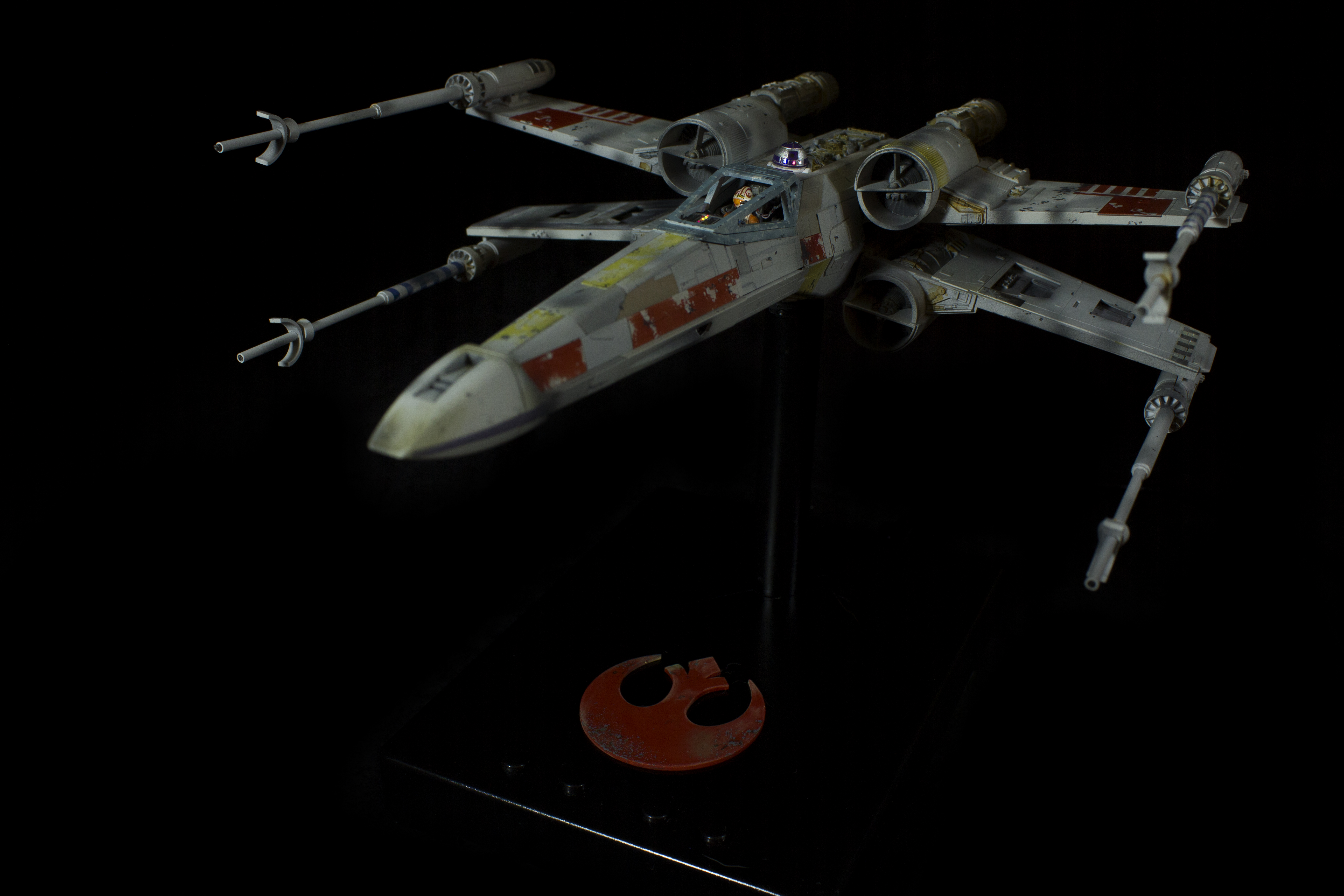 SW_X-Wing02.jpg