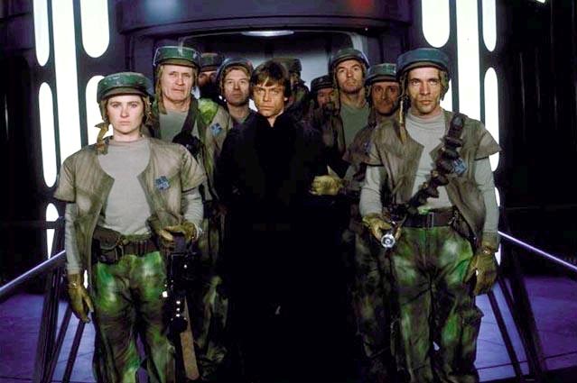 t%2fstarwars%2fimages%2f9%2f98%2fStrike_Team_promo.jpg