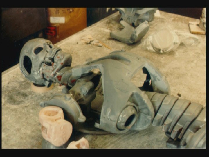 T1 - Endoskeleton - Stan Winston Studios - Kit - 003.jpg