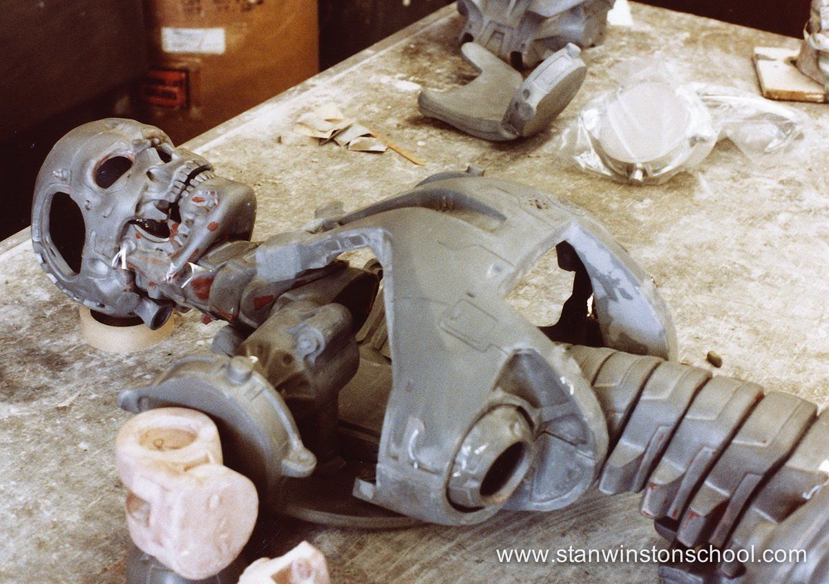 T1 - Endoskeleton - Stan Winston Studios - Kit - 003.jpg