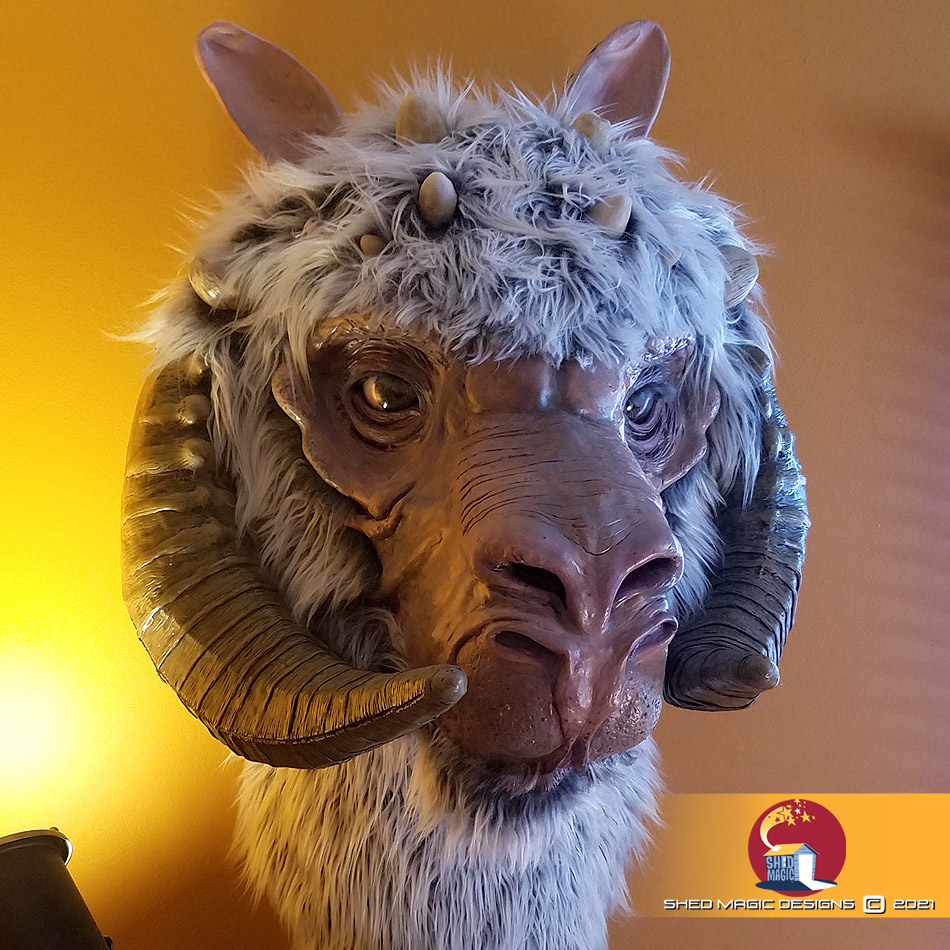Life Size custom Tauntaun wall mount RPF Costume and Prop Maker