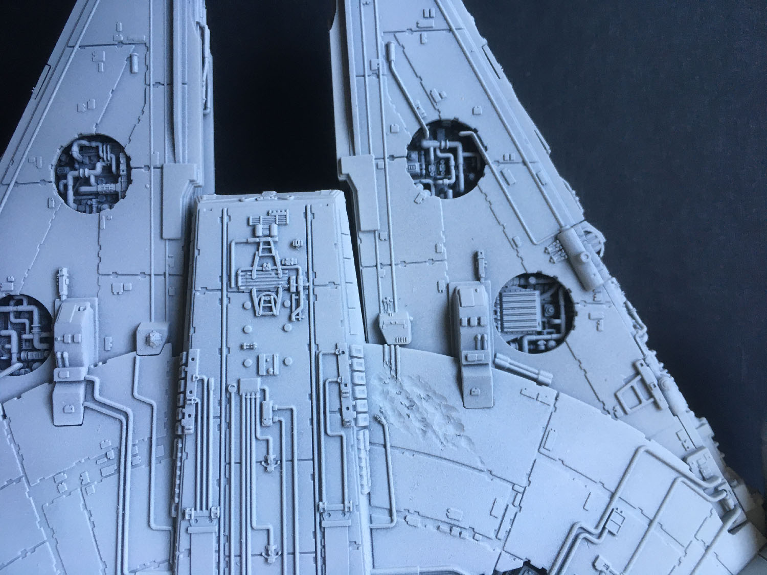 TFA-Falcon_basecoat_01.jpg