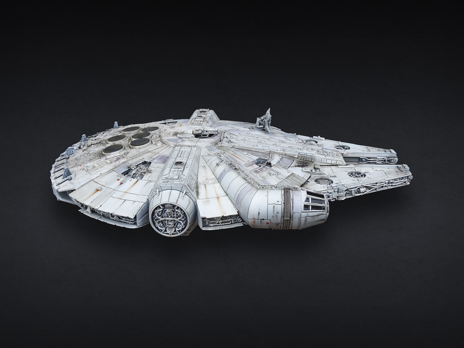 TFA-Falcon_finished_02.jpg