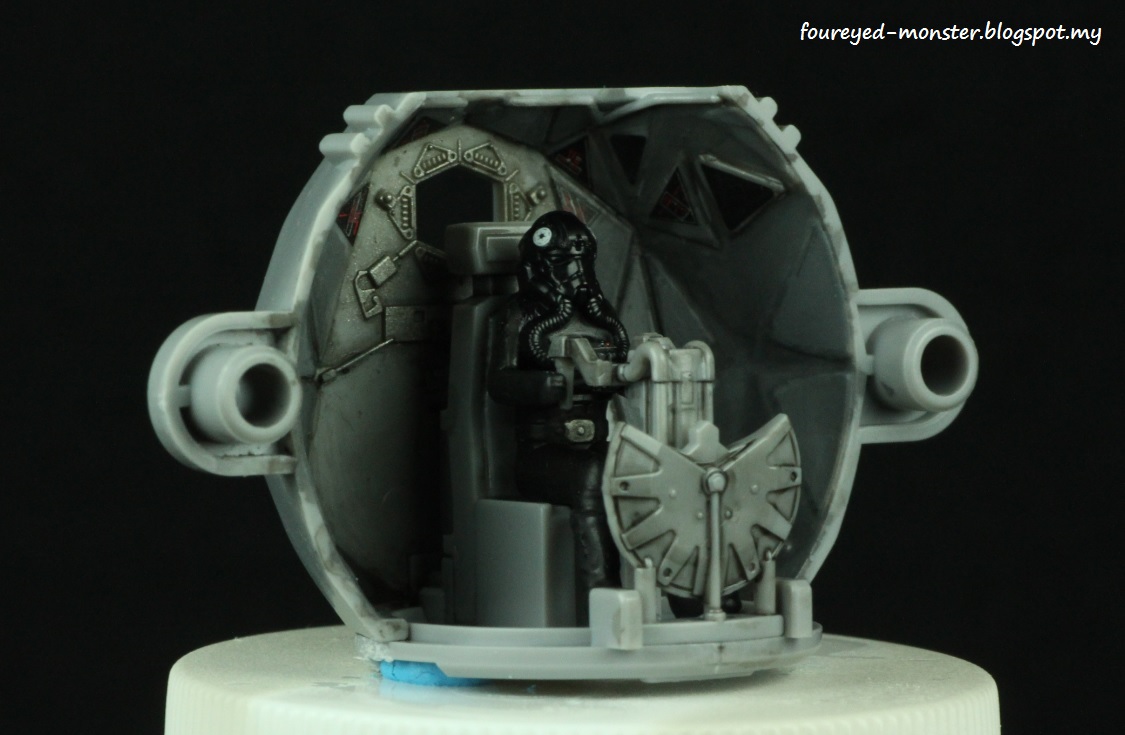 Tie Fighter Pilot - Bandai 08.jpg
