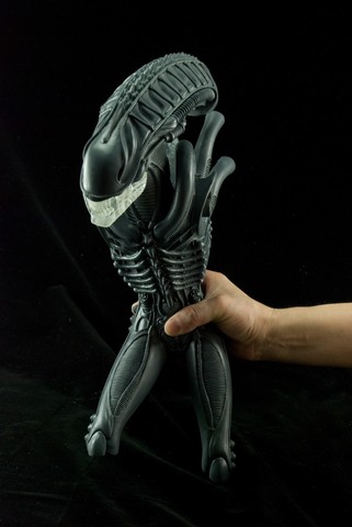 tn_alienwarrior-23.jpg