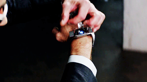 Tony-Stark-wrist-watch-Iron-Man-Gauntlet-reveal-Captain-America-Civil-War.gif