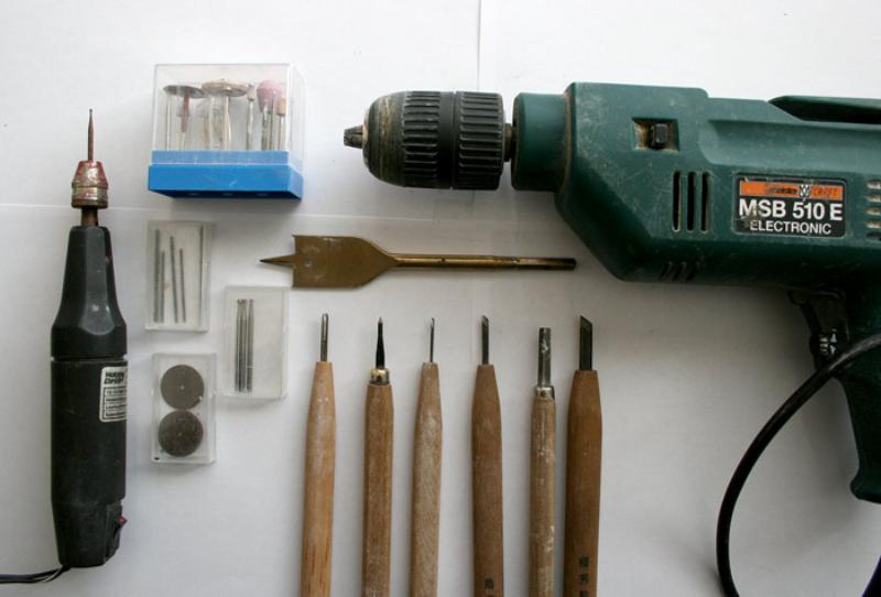 tools-800x542.jpg
