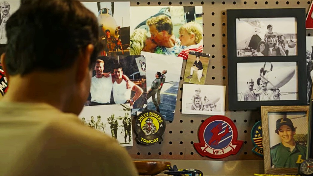 top-gun-maverick-goose-memorial.jpg